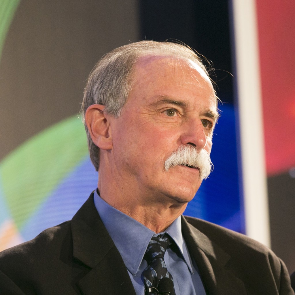 David J Wineland